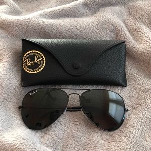 Ray-Ban Black Aviator Sunglasses